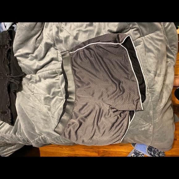 Reversible Athletic Shorts - Picture 3 of 3